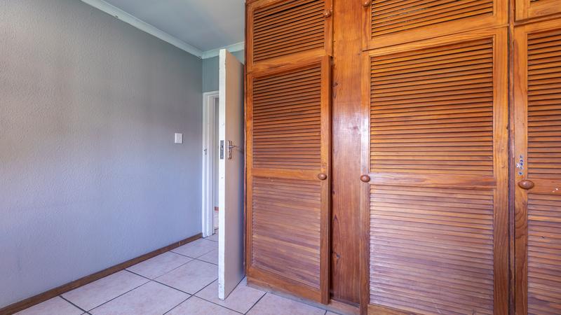 4 Bedroom Property for Sale in Windsor Park Western Cape